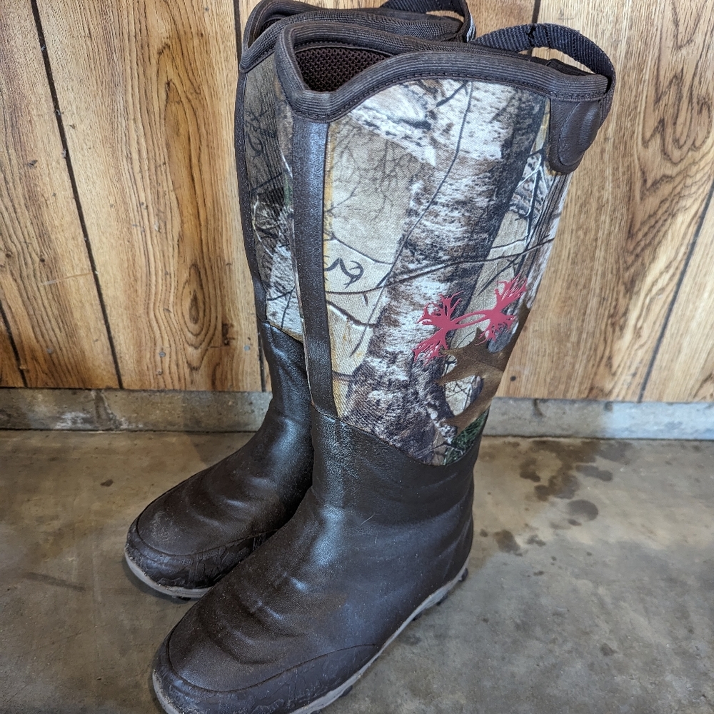 Under Armour boots